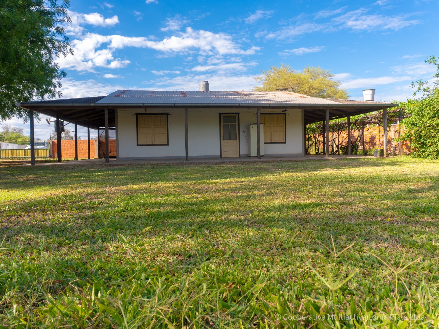 Casa Residencial en Loma Plata - 2