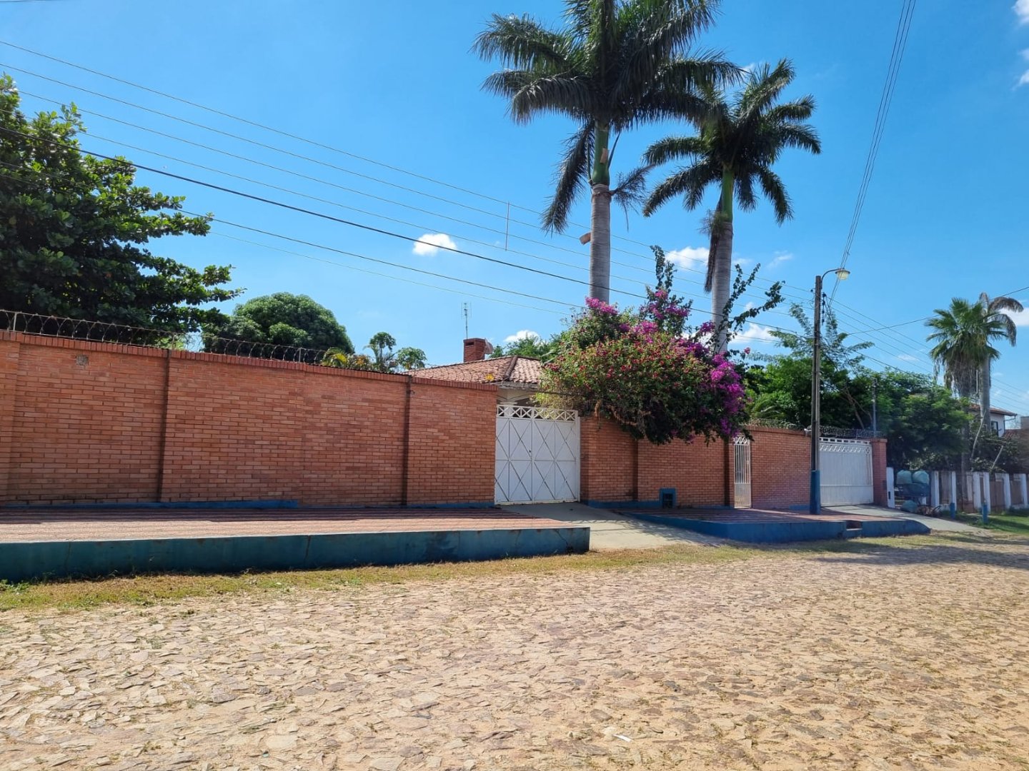 Casa Residencial en Mariano Roque Alonso