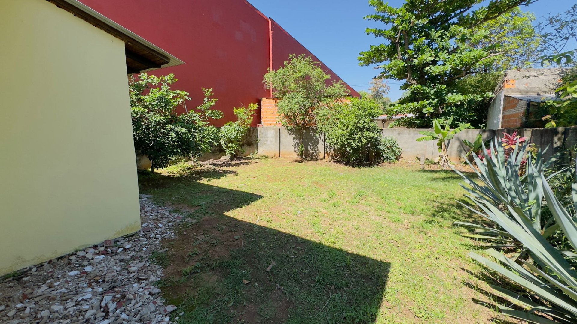 Wohnhaus in Mariano Roque Alonso - 3