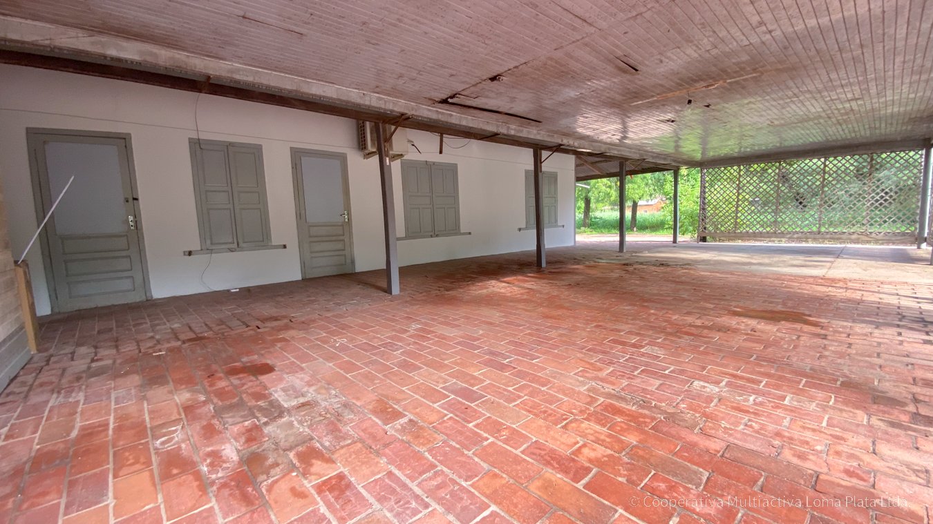 Casa Residencial en Loma Plata - 2