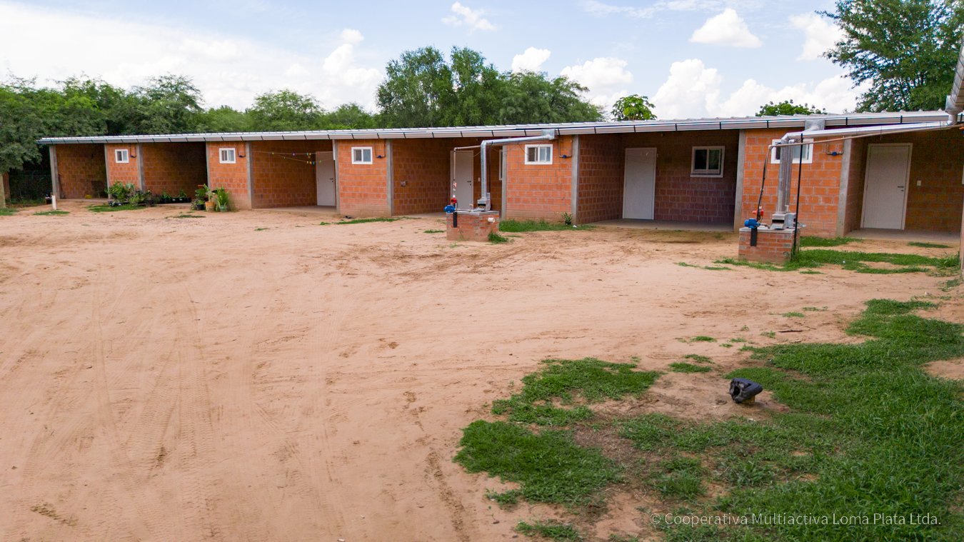 Predio para Alquileres en Loma Plata - 4