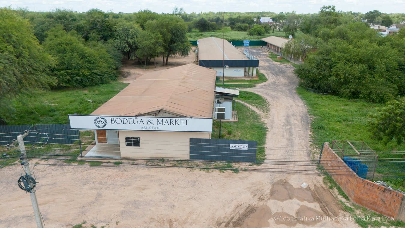 Predio Multifuncional en Kleefeld - 2