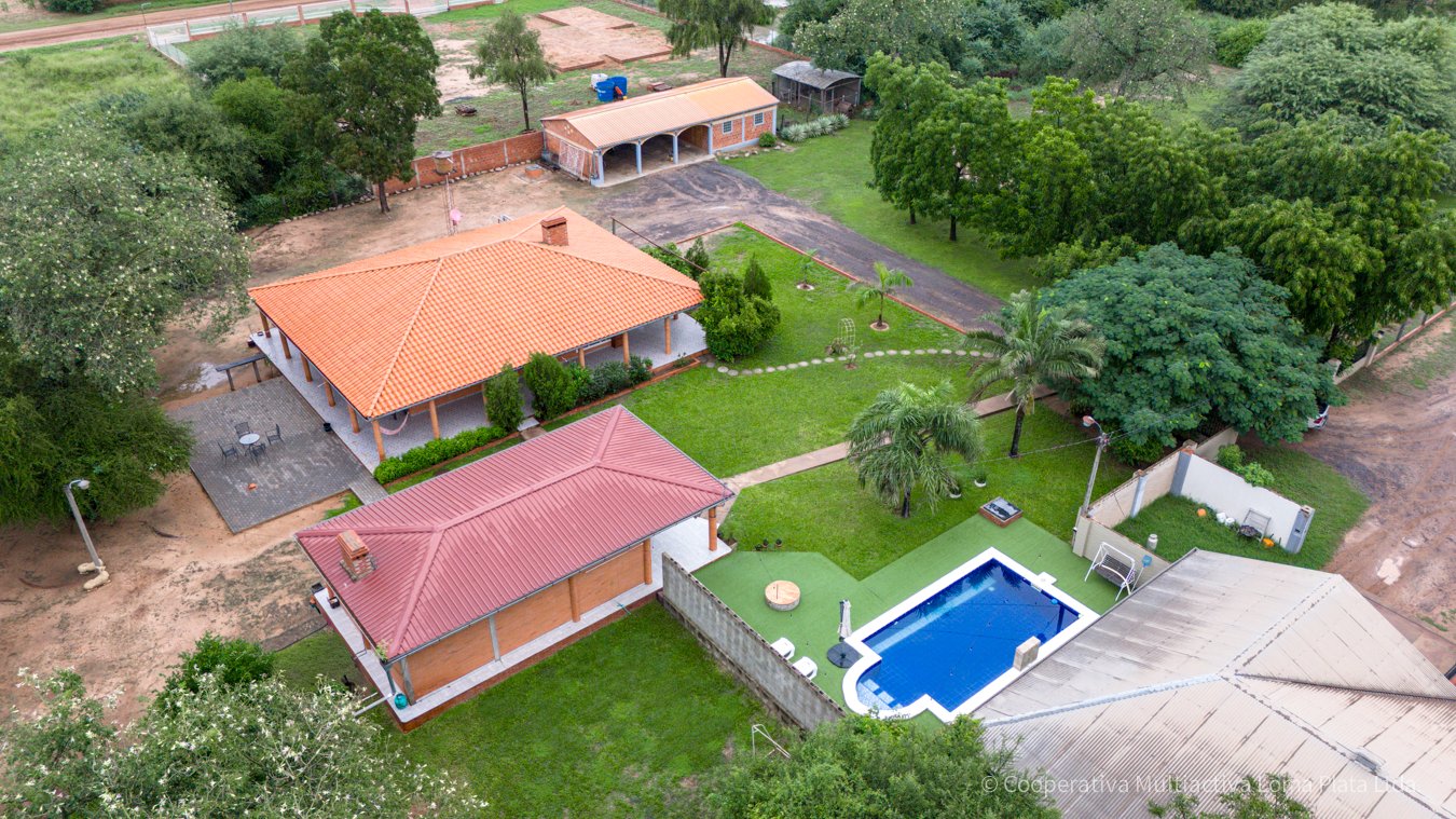 Casa en Loma Plata